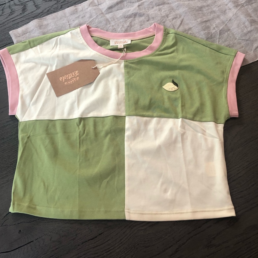 Spring tee shirt